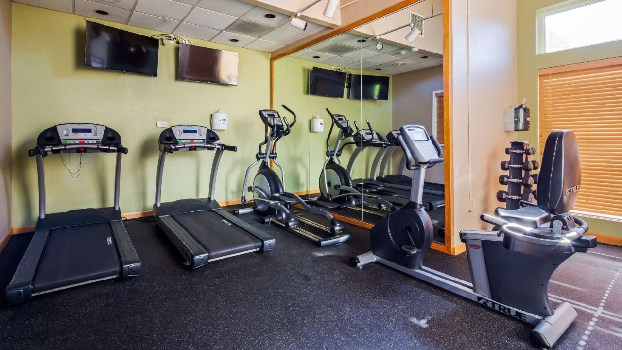 Best Western Plus Mill Creek Inn Салем Екстериор снимка