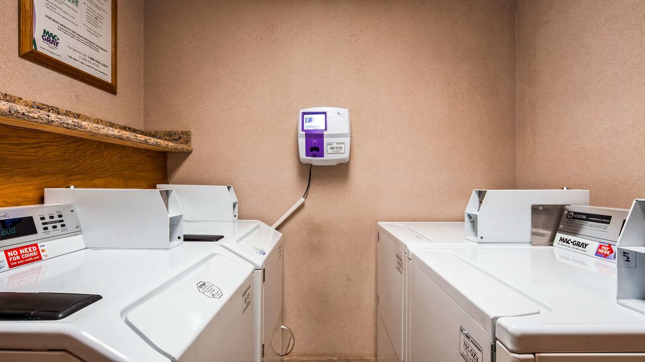 Best Western Plus Mill Creek Inn Салем Екстериор снимка