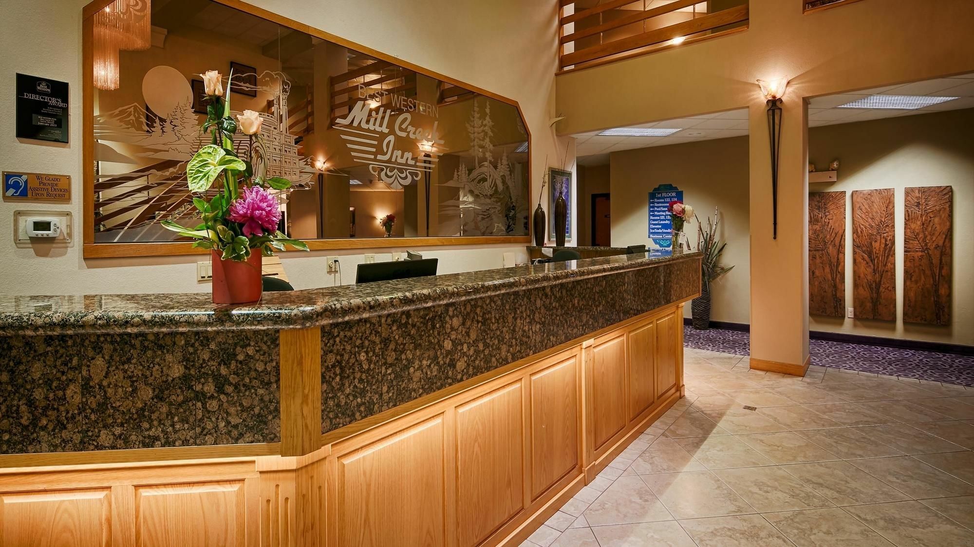 Best Western Plus Mill Creek Inn Салем Екстериор снимка